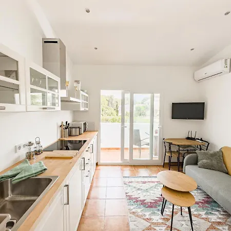 Casa Maria Floor With Swimming Pool Διαμέρισμα *
